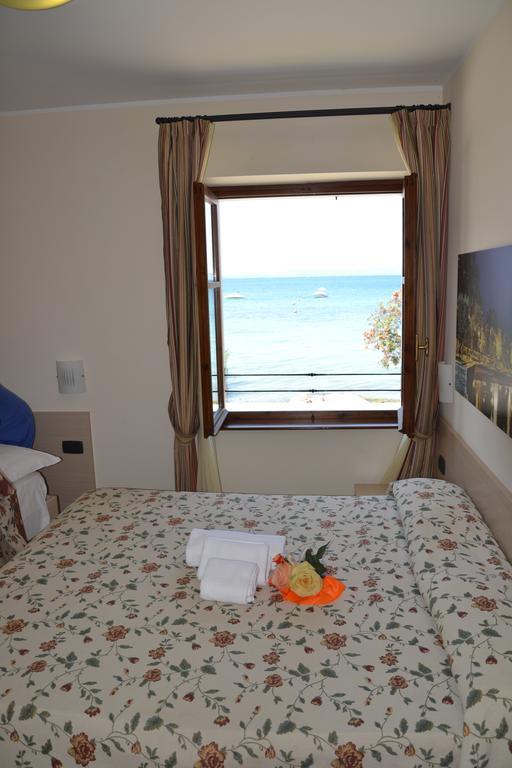 Locanda Le Palafitte Bardolino Bilik gambar